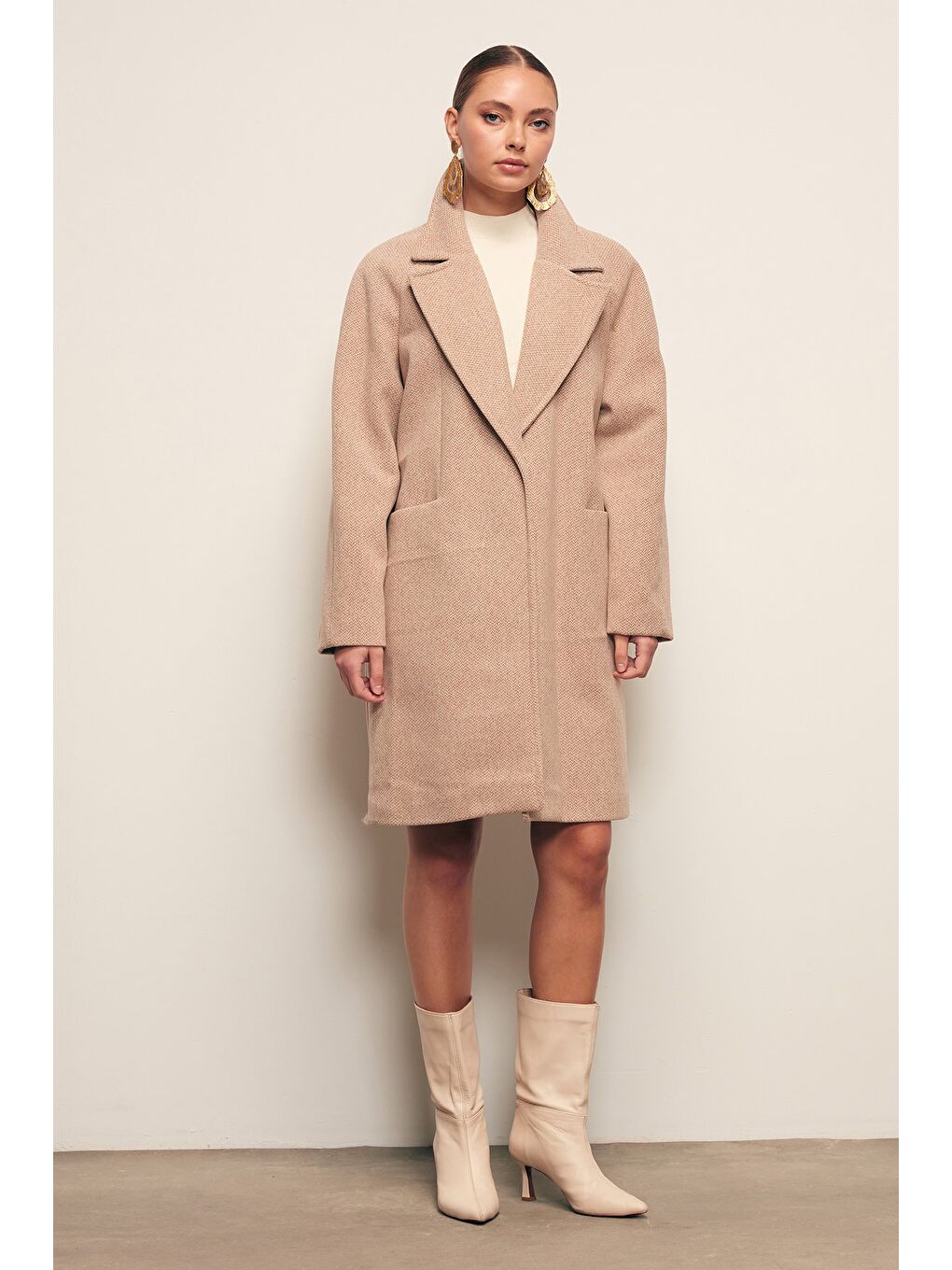 Kahverengi Cepli Kısa Kaban - Camel-3