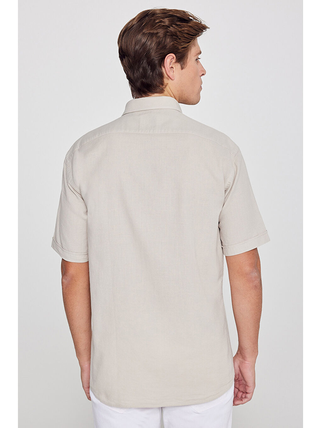 Erkek Bej %100 Pamuk Comfort Fit Rahat Kesim Düğmeli Gömlek Yaka Armürlü Gömlek-4