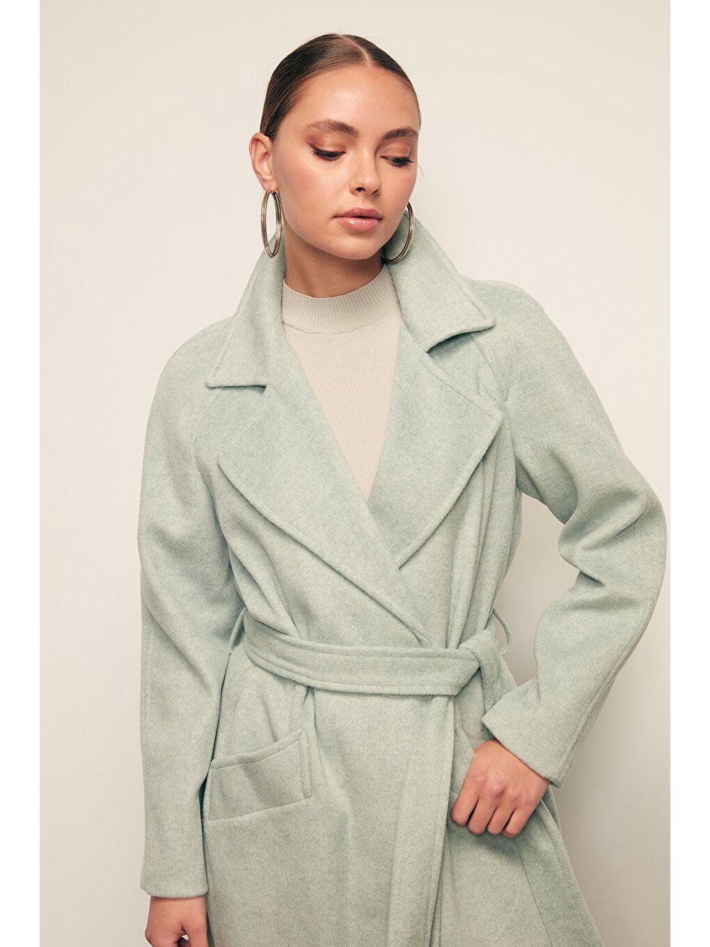 Yeşil Kuşaklı Uzun Kaban - Mint-1