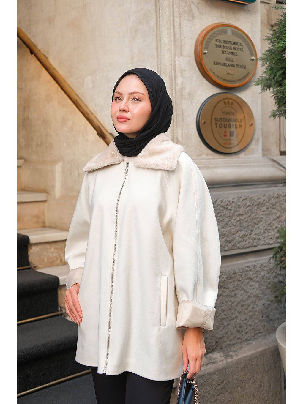 Ekru Kadın Pelüş Yaka Ceket Krem-2