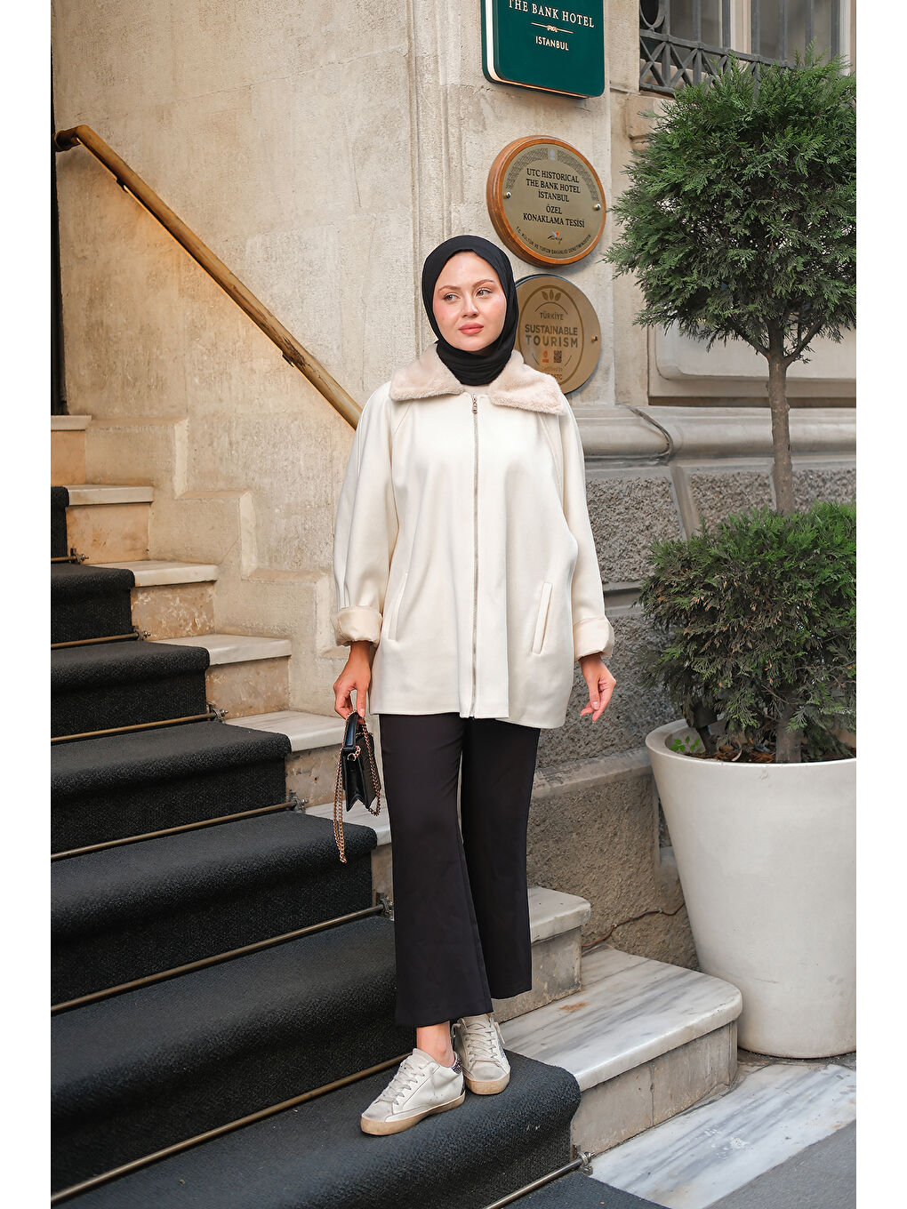 Ekru Kadın Pelüş Yaka Ceket Krem-4