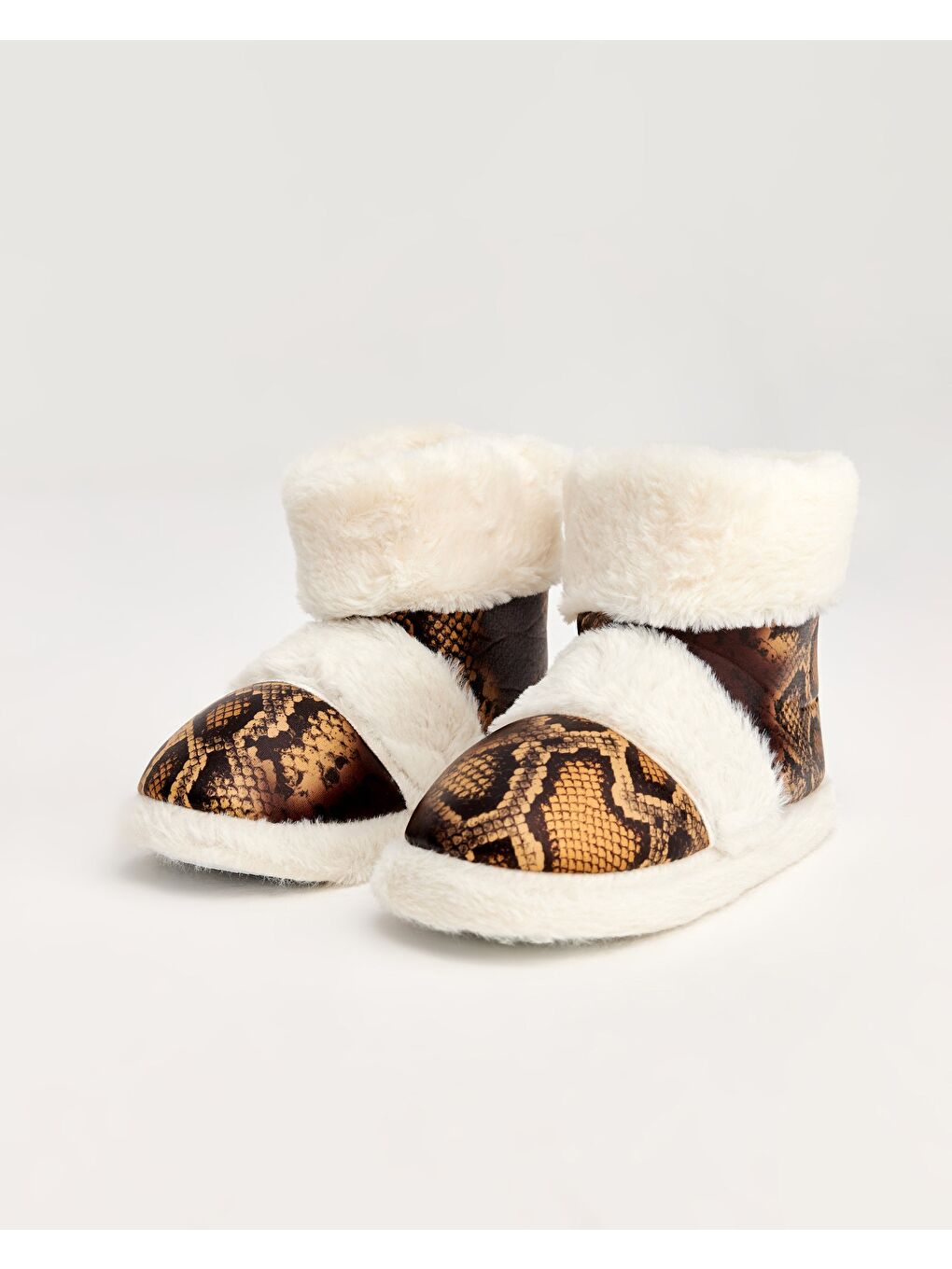 Kahverengi KULP - Yılan Desenli Kadın Panduf