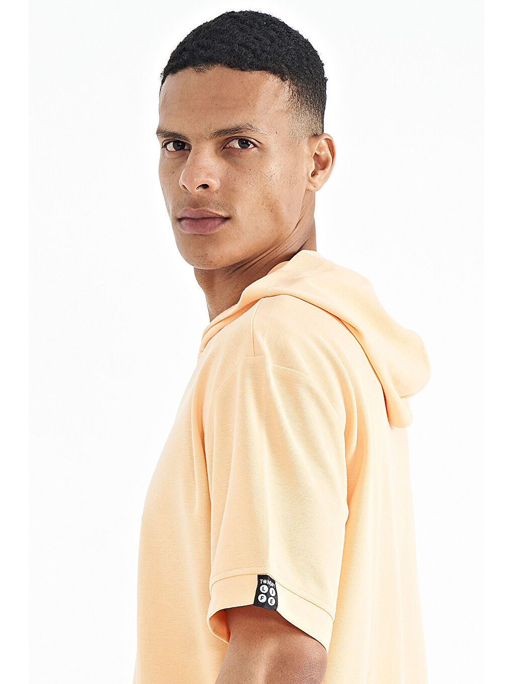 Turuncu Kavun Içi Kapüşonlu Kol Etiket Detaylı Oversize Erkek Tişört - 88179-1