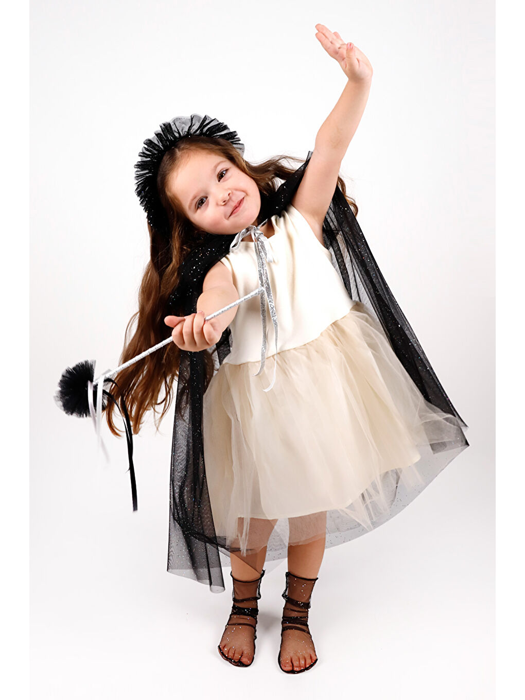 Siyah  Kız Çocuk Simli Pelerin Asa ve Taç Set-2