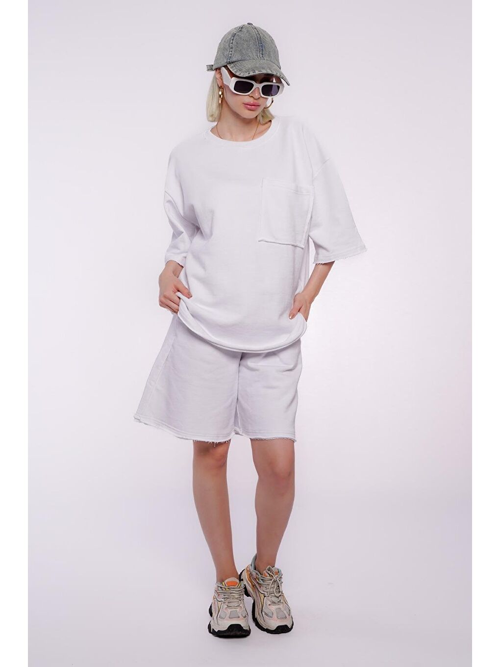 Beyaz Kısa Kollu Şort Takım Mg1981-1