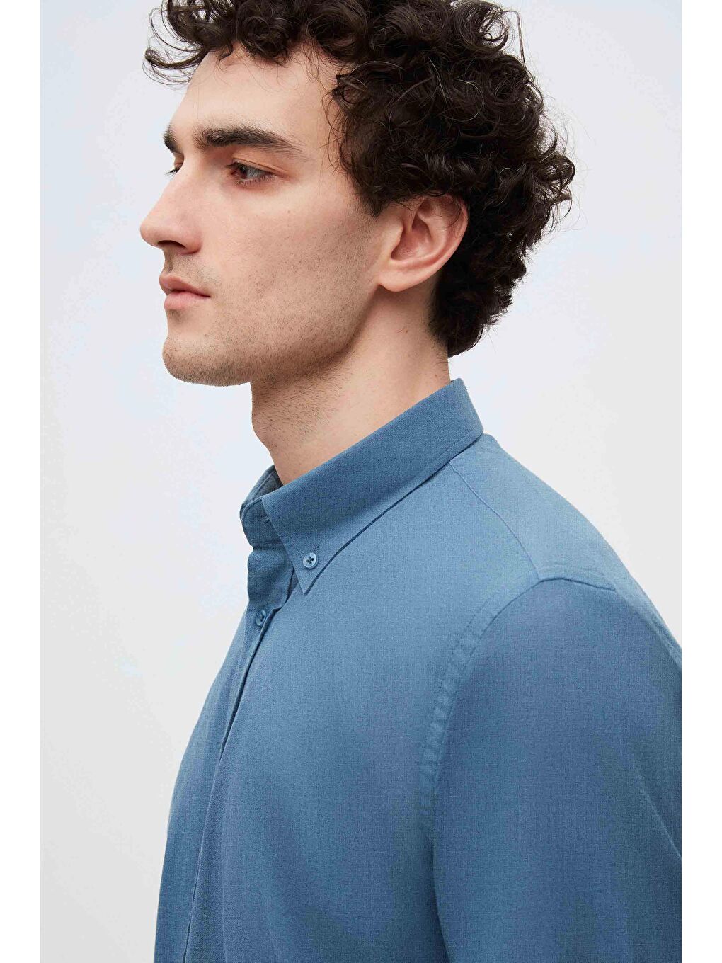 Slim Fit İndigo Düğmeli Yaka %100 Pamuk Yazlık Flamlı Keten Görünümlü Gömlek-1