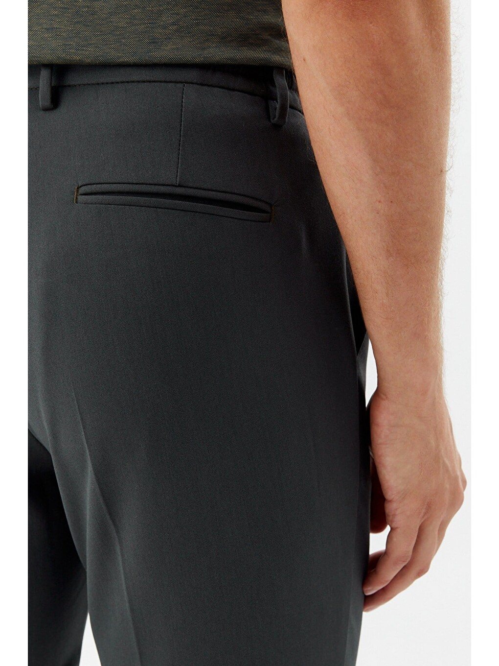 Yeşil Erkek Zümrüt Dar Kesim Slim Fit Dokuma Yan Cep Jogger Pantolon-4