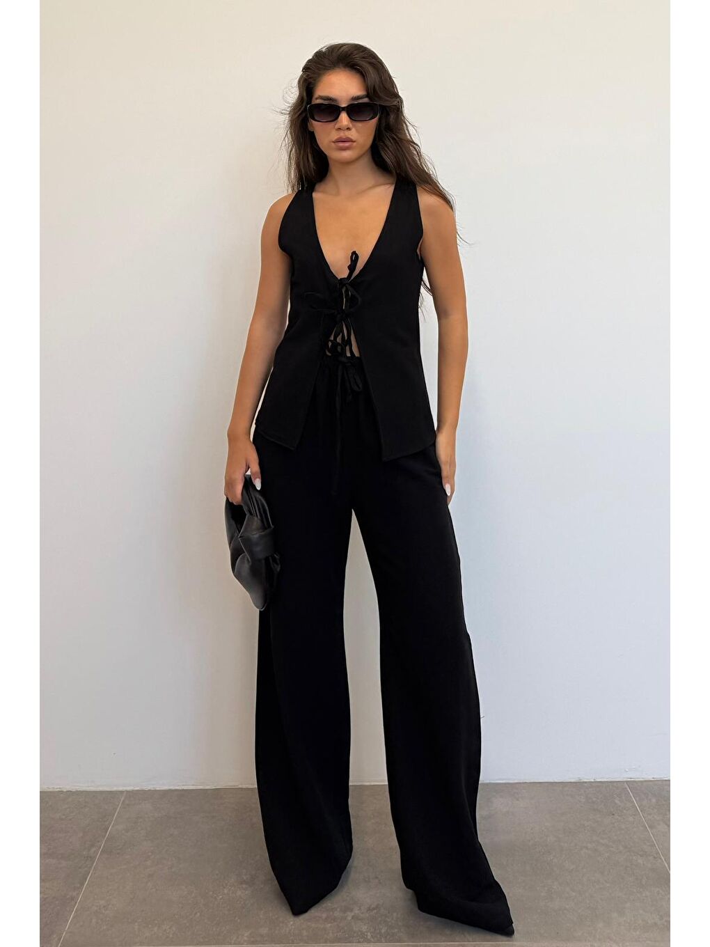 Siyah Önü Bağlamalı Yelek Pantolon Kadın Takım Mg2403