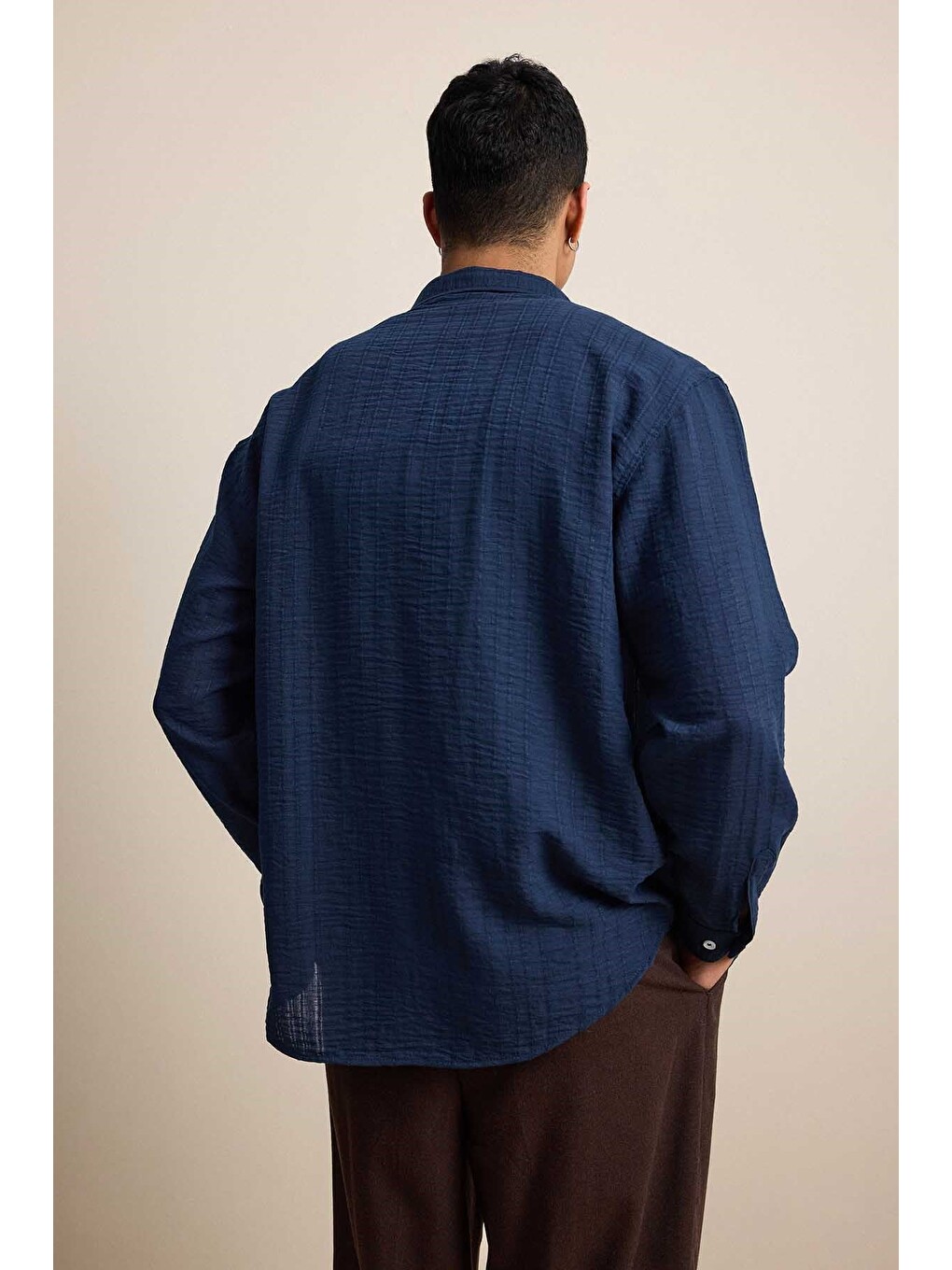Erkek Relaxed Fit İnce Tekstürlü Gömlek Lacivert-6