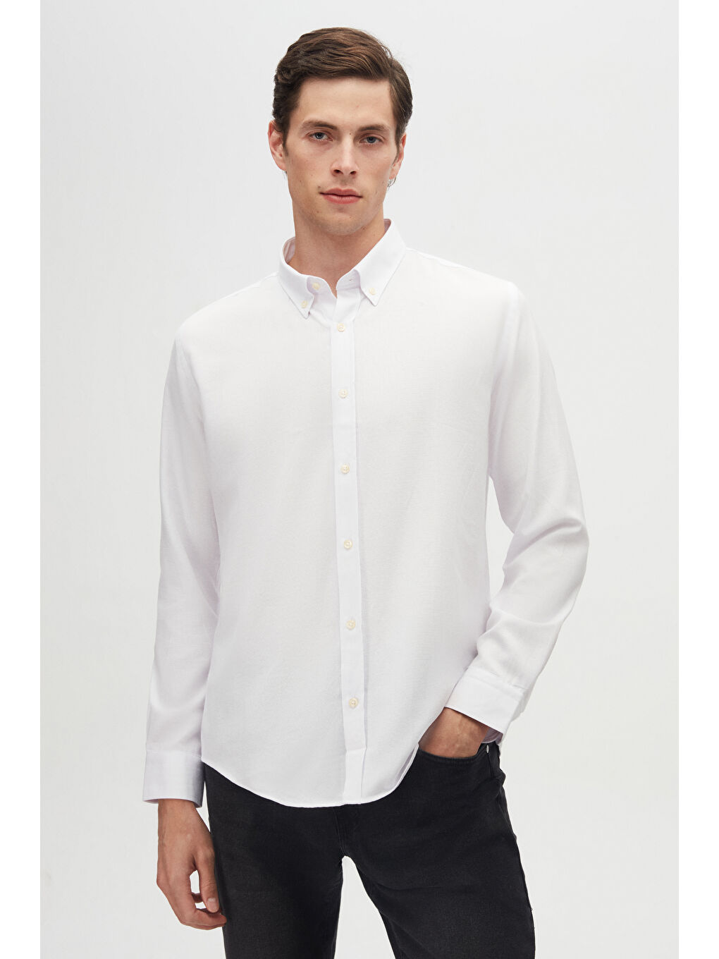 Slim Fit Beyaz Armürlü Düğmeli Yaka Pamuklu Gömlek-2
