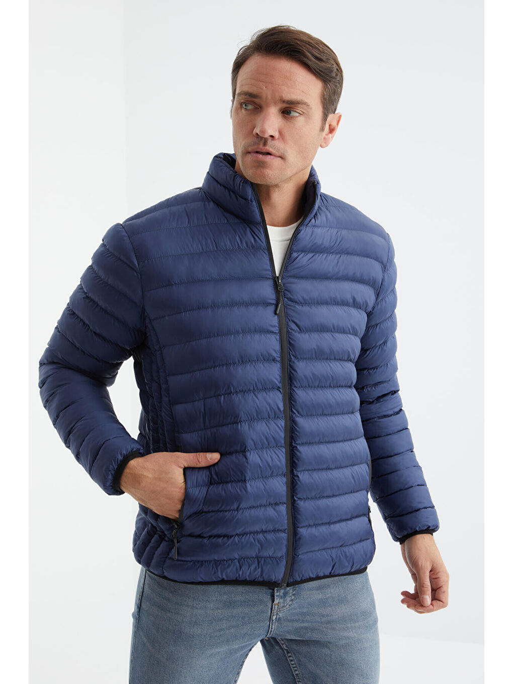 Lacivert Fermuarlı Standart Kalıp Soğuğa Dayanıklı Erkek Şişme Mont - 88166