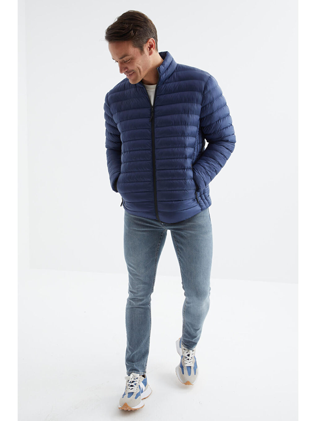 Lacivert Fermuarlı Standart Kalıp Soğuğa Dayanıklı Erkek Şişme Mont - 88166-1