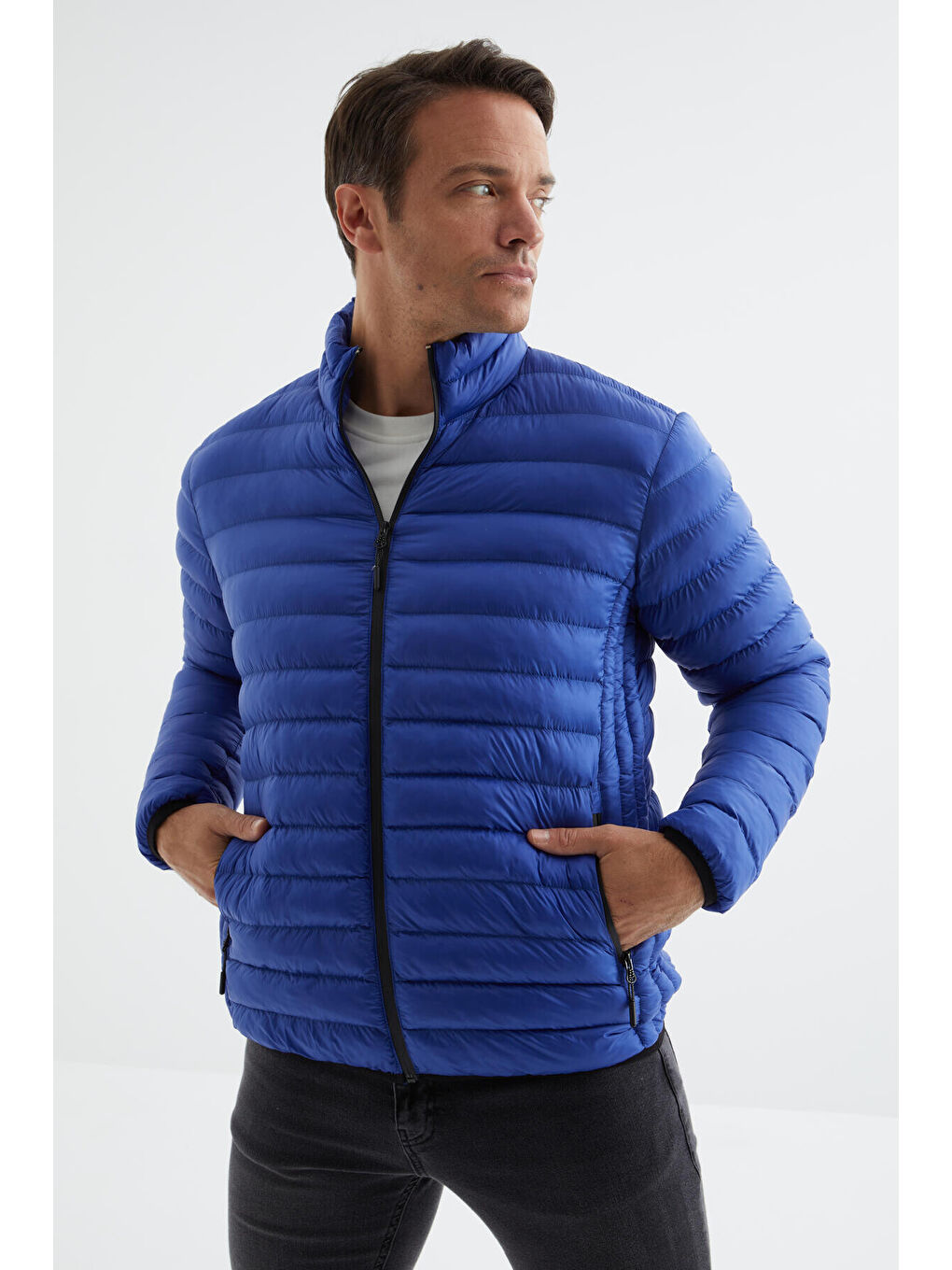 Mavi Saks Fermuarlı Standart Kalıp Soğuğa Dayanıklı Erkek Şişme Mont - 88166-2