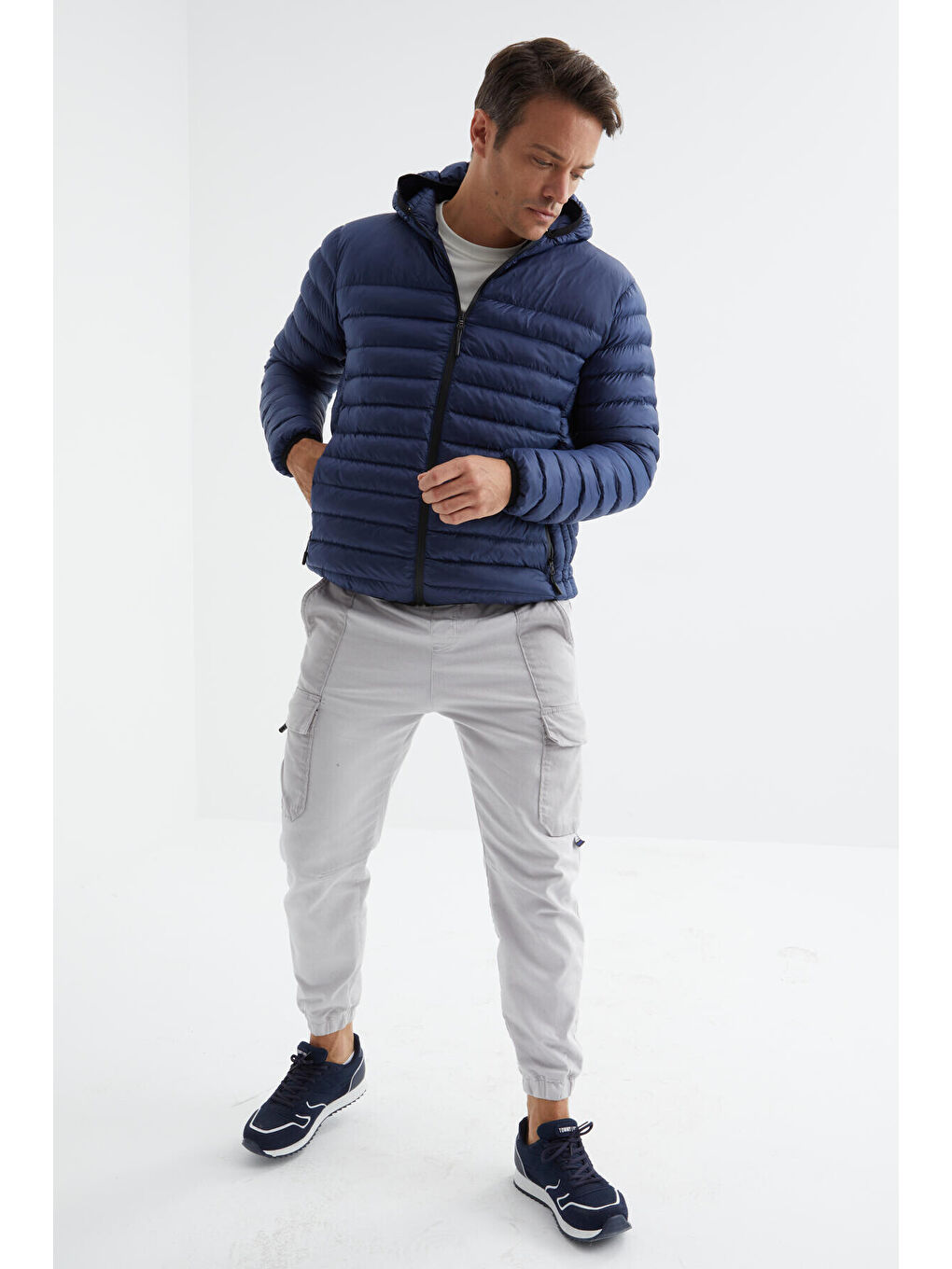 Lacivert Fermuarlı Standart Kalıp Soğuğa Dayanıklı Erkek Şişme Mont - 88167-1