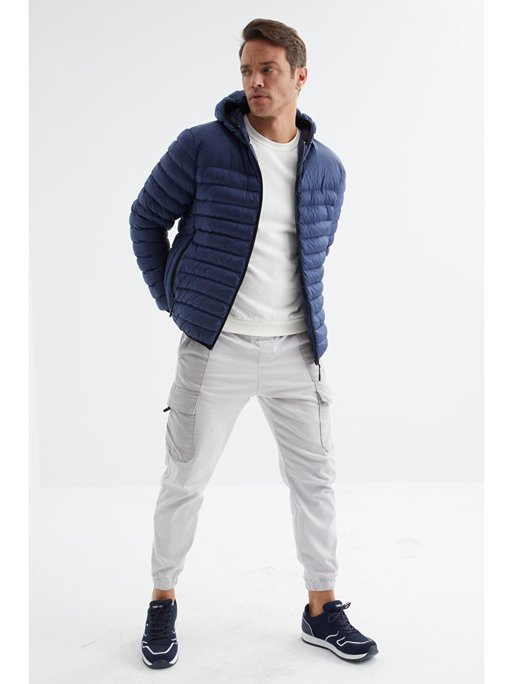 Lacivert Fermuarlı Standart Kalıp Soğuğa Dayanıklı Erkek Şişme Mont - 88167-3