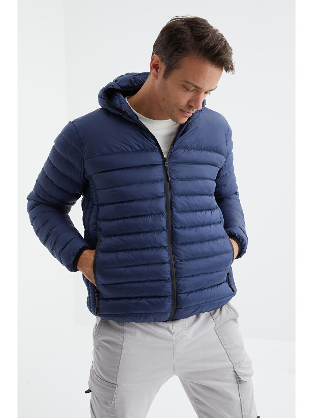 Lacivert Fermuarlı Standart Kalıp Soğuğa Dayanıklı Erkek Şişme Mont - 88167-4