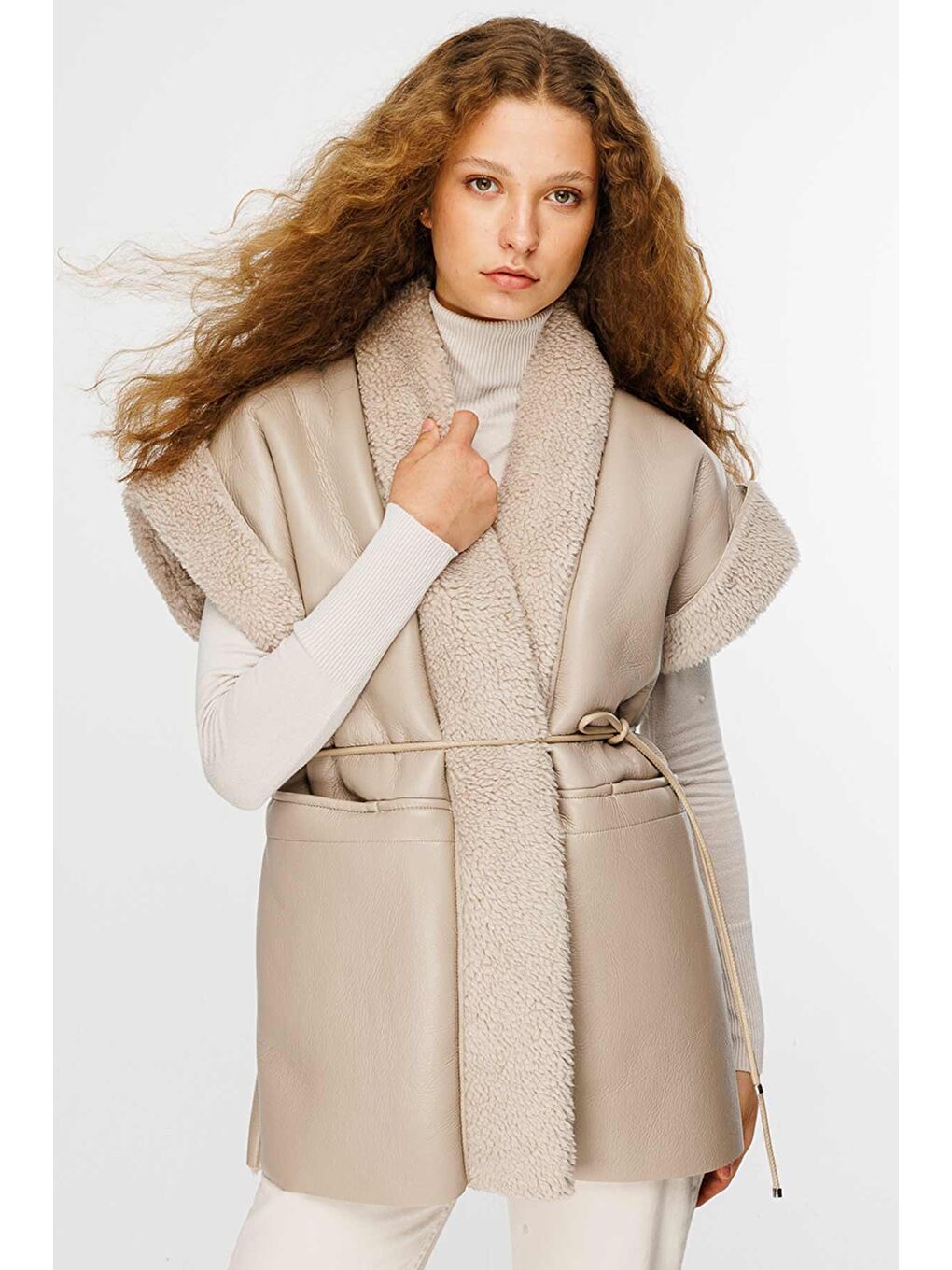 Bej Şal Yaka Kürklü Deri Yelek - Taş