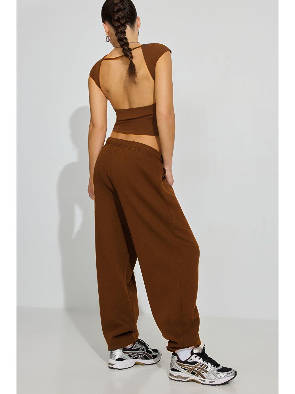 Kahverengi Paçası Manşetli Cepli Kadın Eşofman Altı Mg2540-2