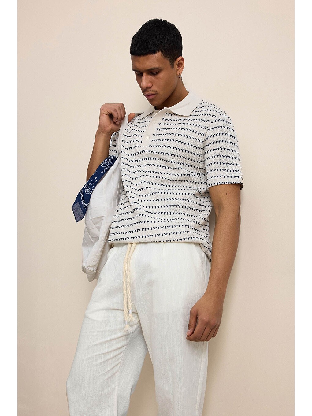 Erkek Relaxed Fit Ajurlu Örme Polo Yaka Tişört Ekru-5