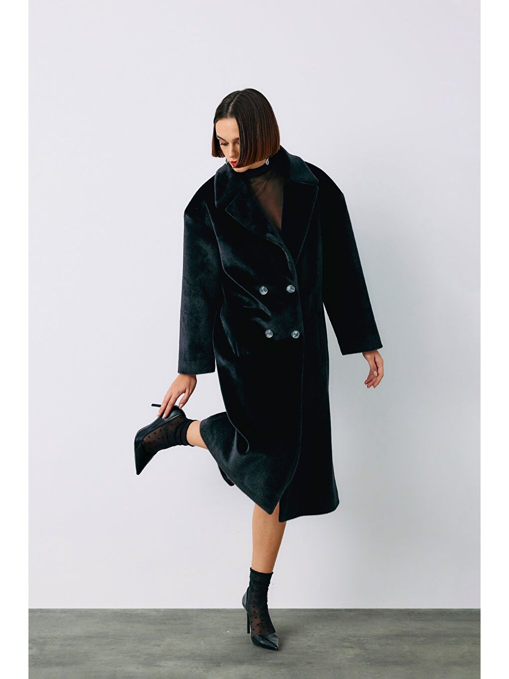 Düğmeli Kaşe Kaban - Siyah