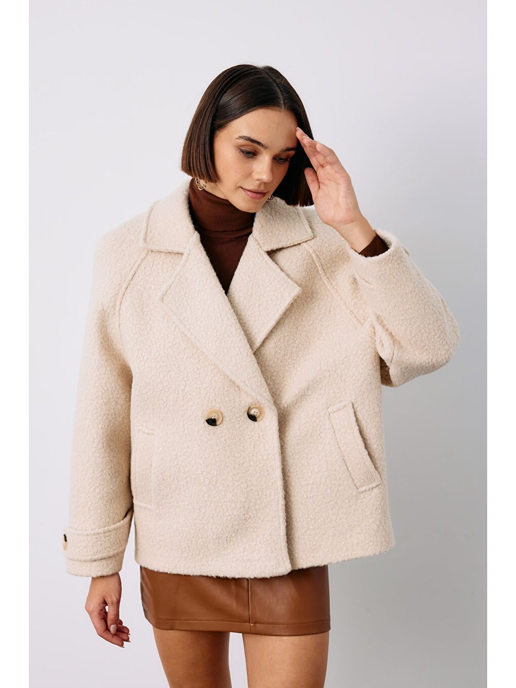 Bej Buklet Kısa Kaban - Taş-2