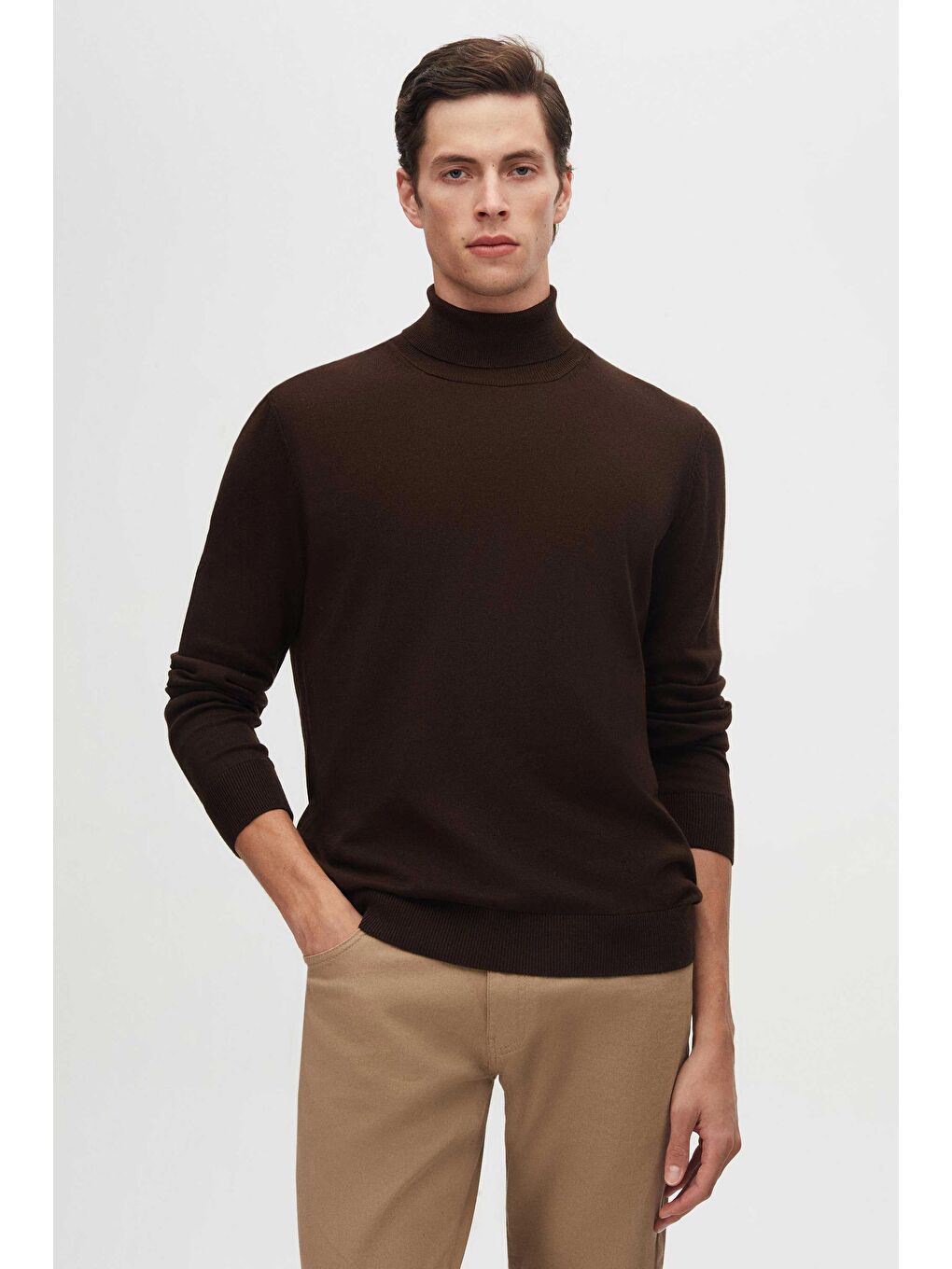 Regular Fit Kahverengi Pamuk Karışımlı Balıkçı Yaka Triko Kazak-1