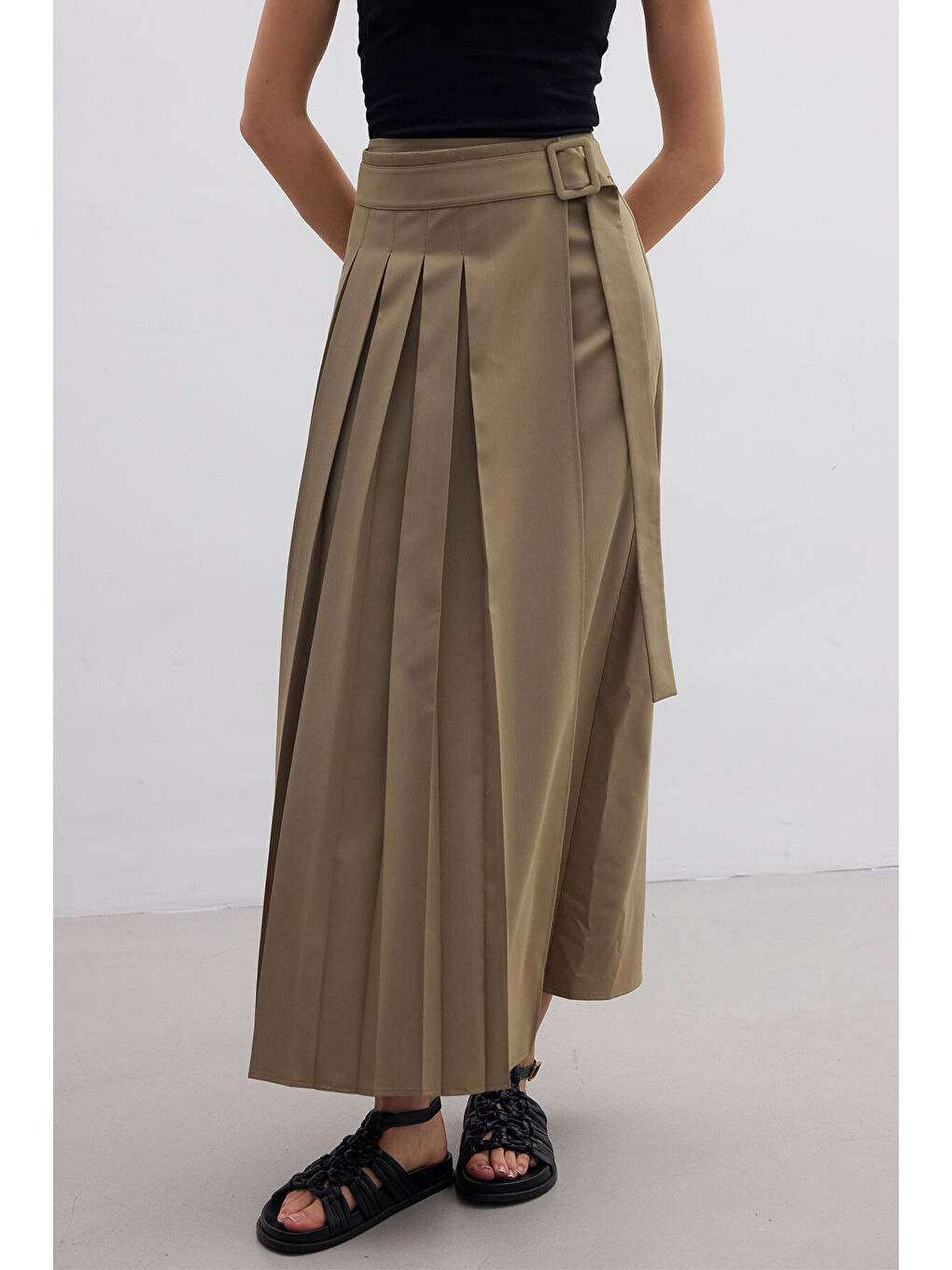 Pliseli Kruvaze Etek Yeşil-3