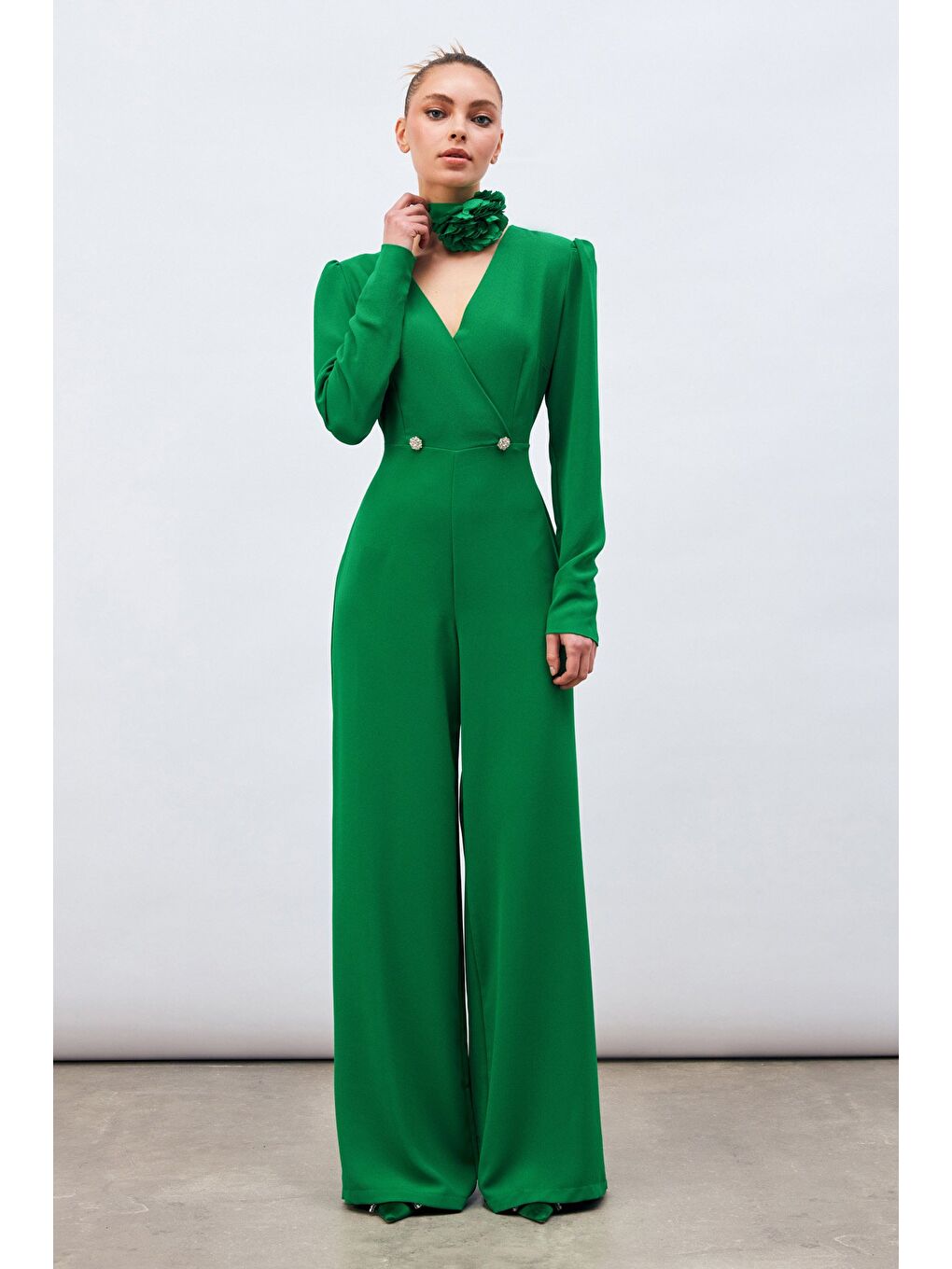 Kruvaze Süs Taşlı Krep Tulum - Yeşil-3