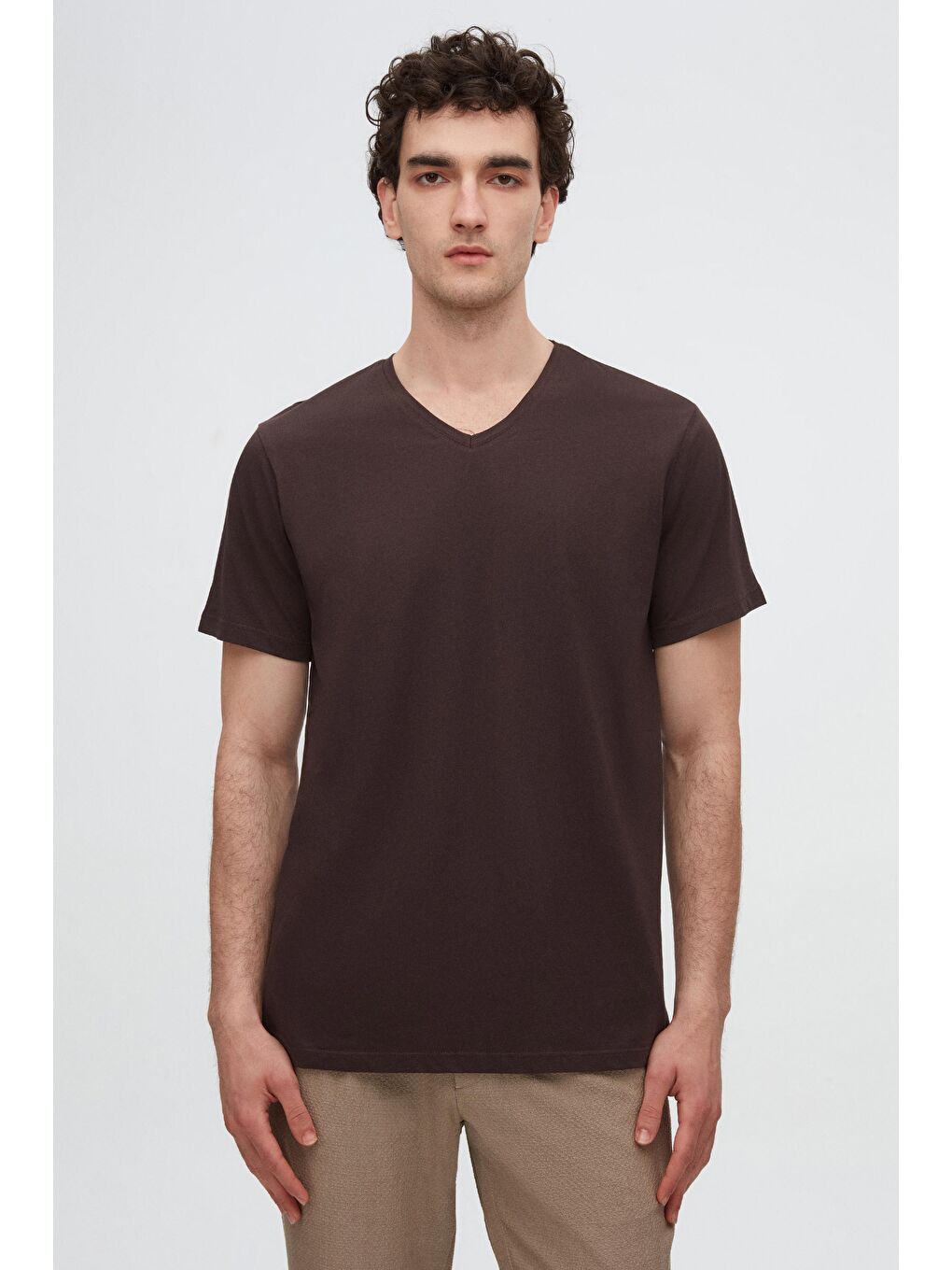 Slim Fit Kahverengi V Yaka %100 Pamuk Tişört