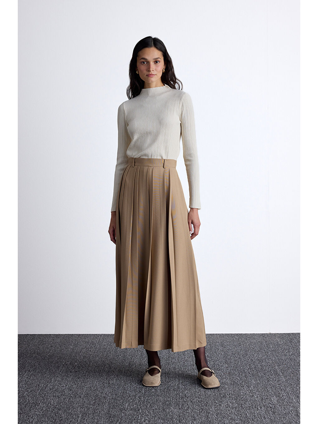 Kahverengi Geniş Pileli Etek Camel-3