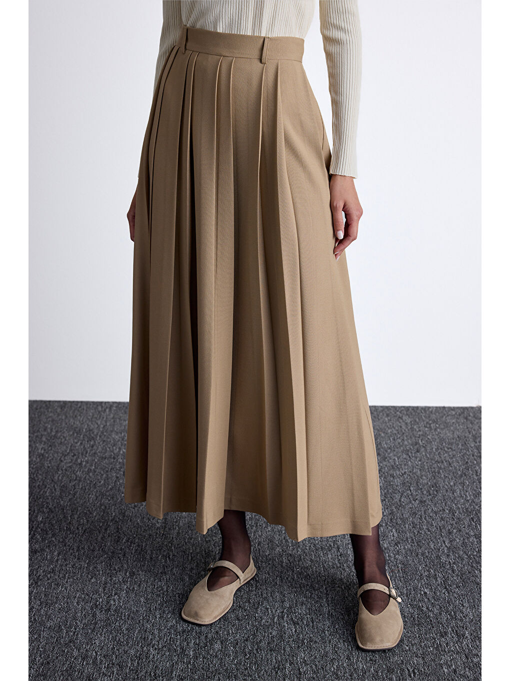 Kahverengi Geniş Pileli Etek Camel-4