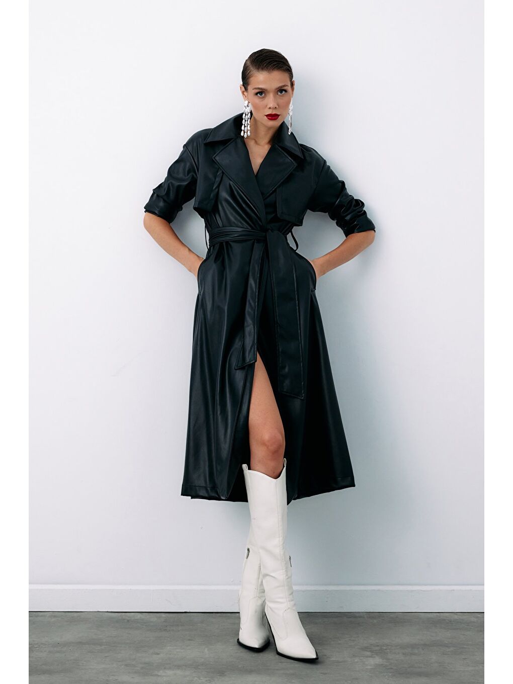 Kuşaklı Uzun Deri Trenç - Siyah