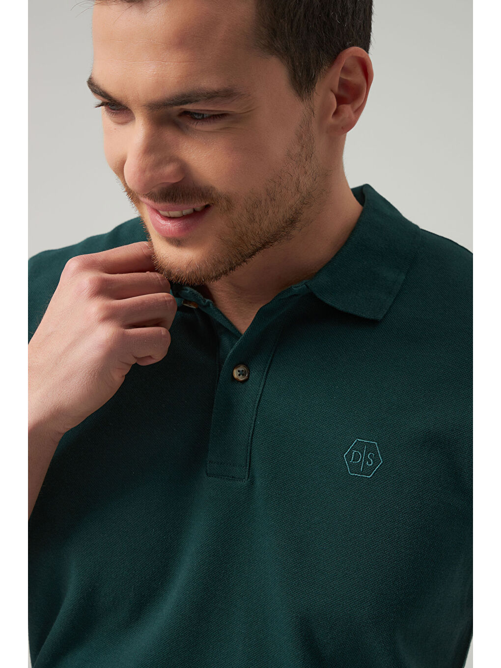 Regular Fit Haki %100 Pamuklu Uzun Ömürlü Kıvrılmaz Polo Yaka Düz Tişört-2