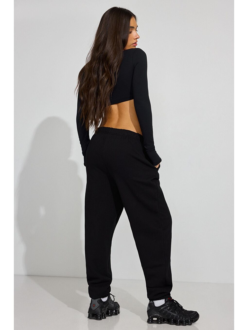 Siyah Paçası Manşetli Cepli Kadın Eşofman Altı Mg2540-3