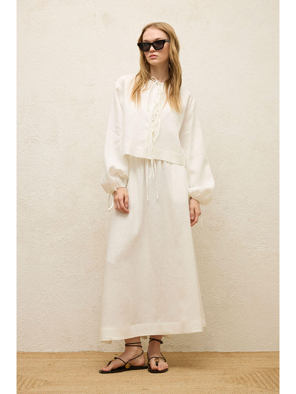 Keten Bağcık Detaylı Bluz Ekru-6