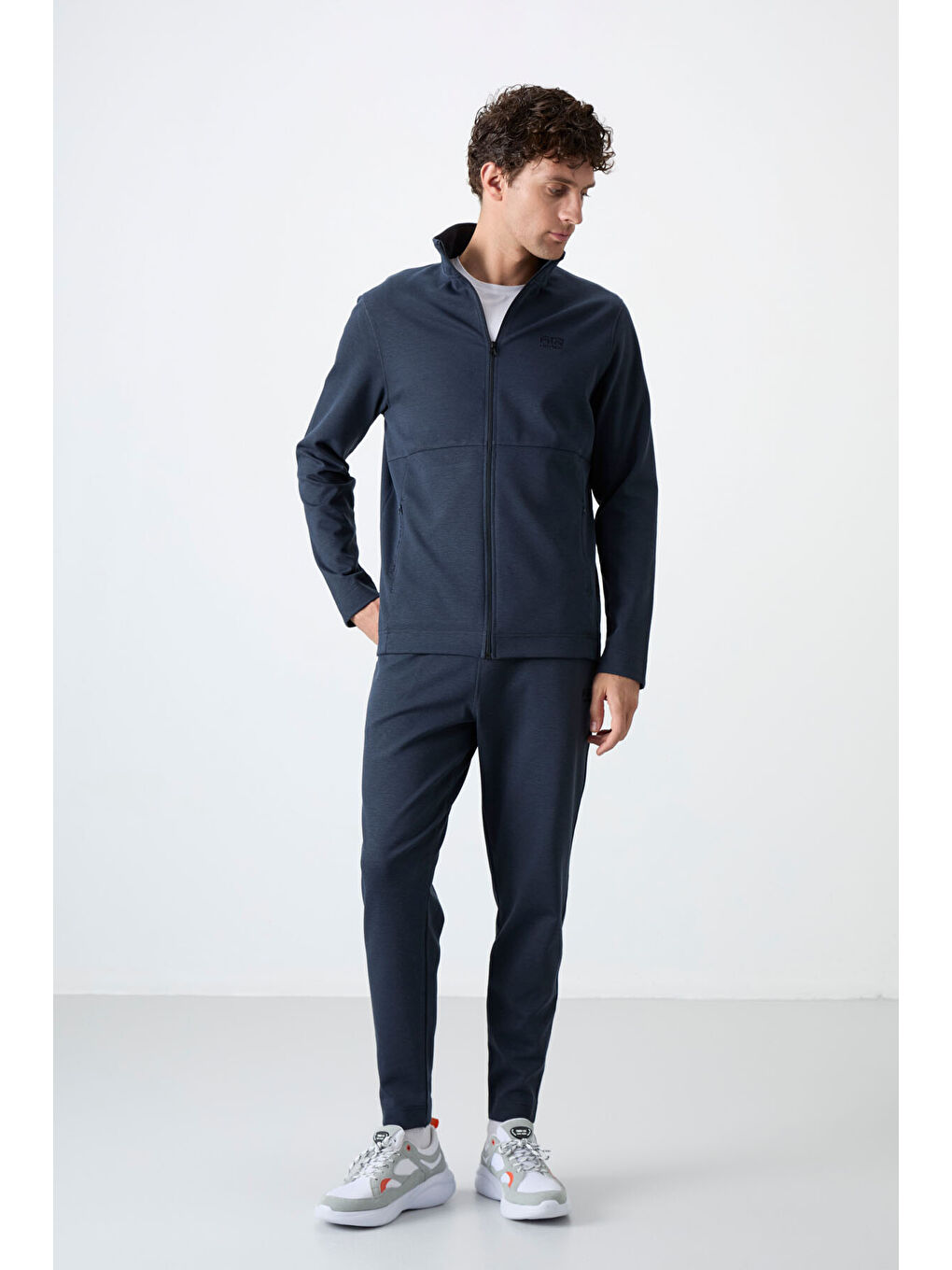 İndigo Dik Yaka Gizli Cep Detaylı Standart Kalıp Erkek Eşofman Takım - 85209-4