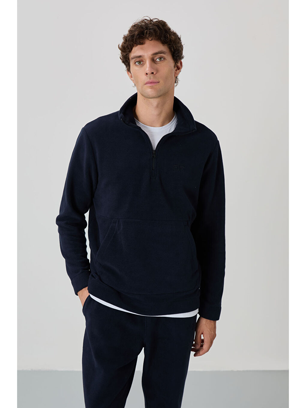 Lacivert Yarım Fermuarlı Dik Yaka Kanguru Cep Detaylı Polar Erkek Eşofman Takım - 85226-1