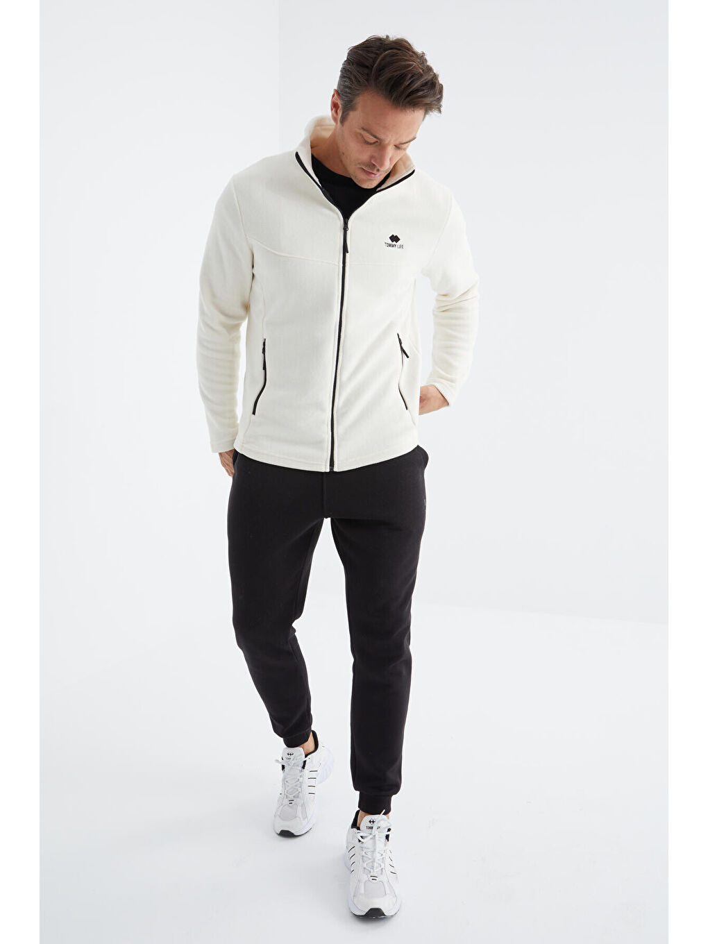 Ekru  Dik Yaka Standart Kalıp  Erkek Fermuarlı Sweatshirt Hırka Polar - 88134-3