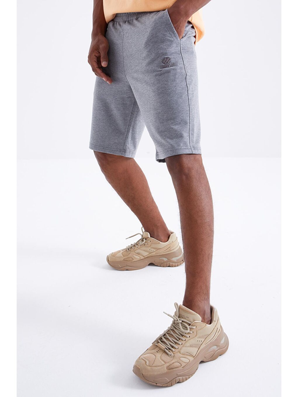 Gri Melanj Bağcıklı Standart Kalıp Basic Erkek Şort - 81212-2