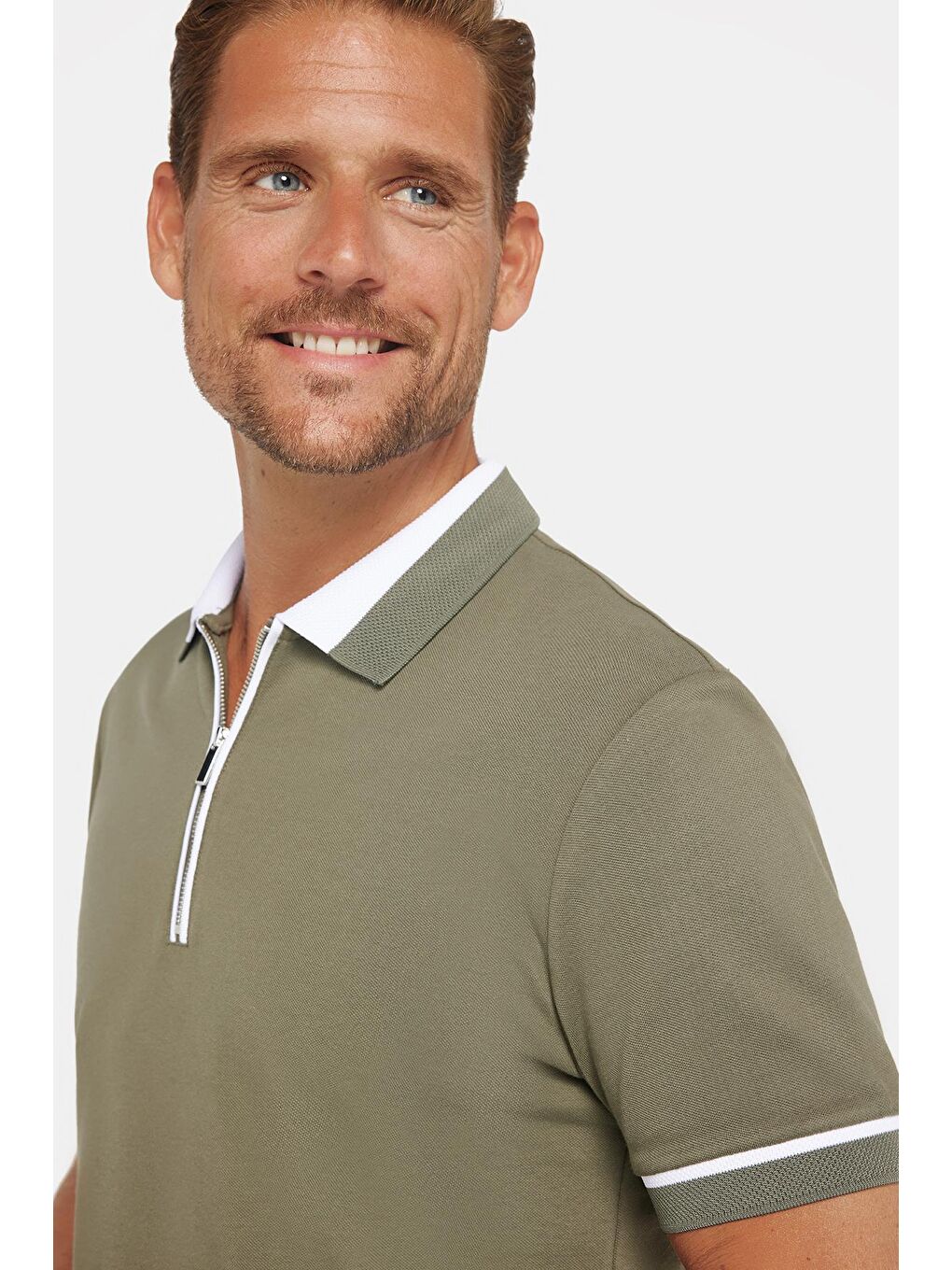 Erkek Slim Fit Dar Kesim %100 Pamuk Düz Pike Fermuarlı Haki Polo Yaka Tişört