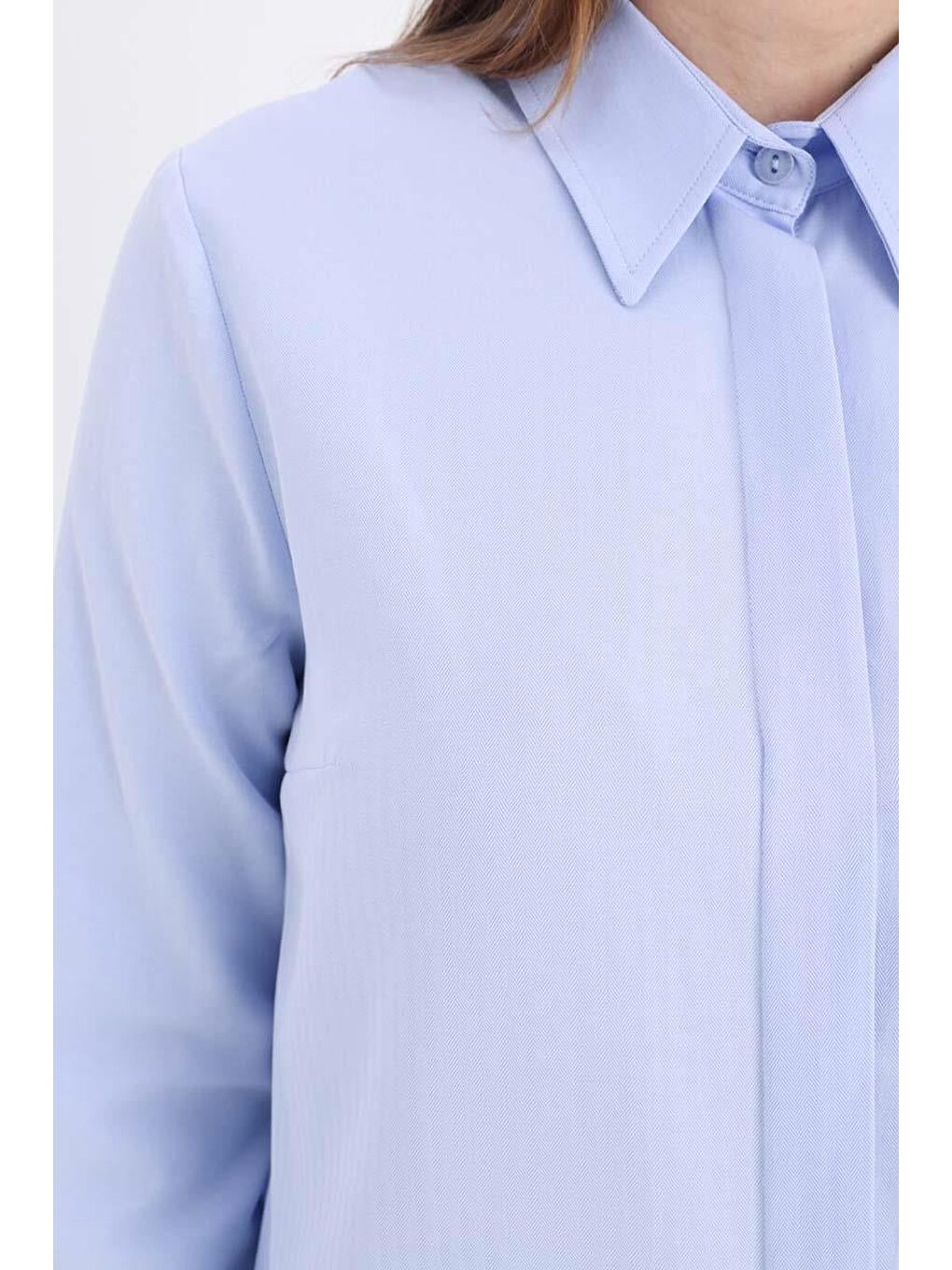 Mavi Basic Gizli Patlı Uzun Gömlek-4