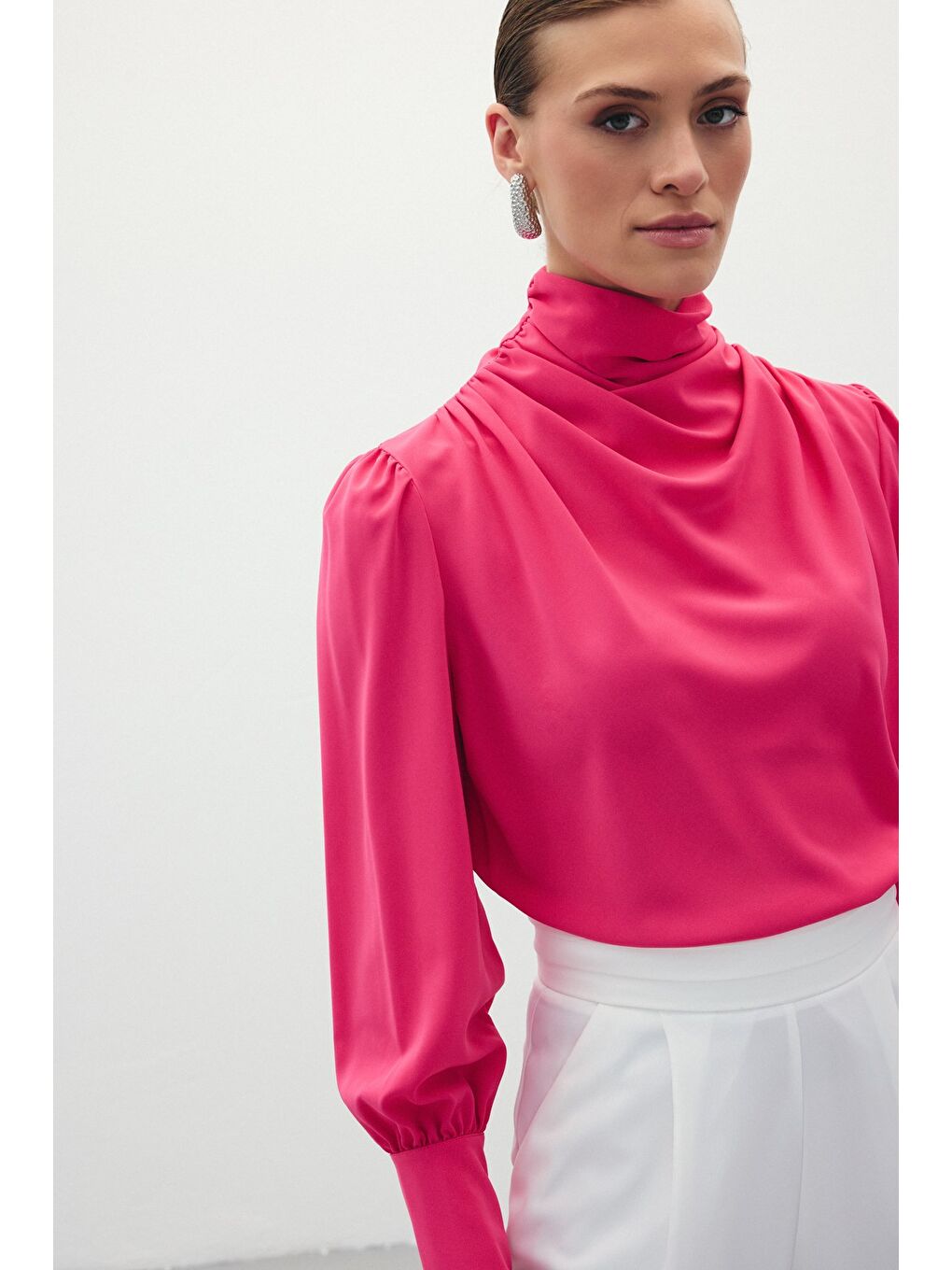 Drape Detaylı Bluz - Fuşya-3