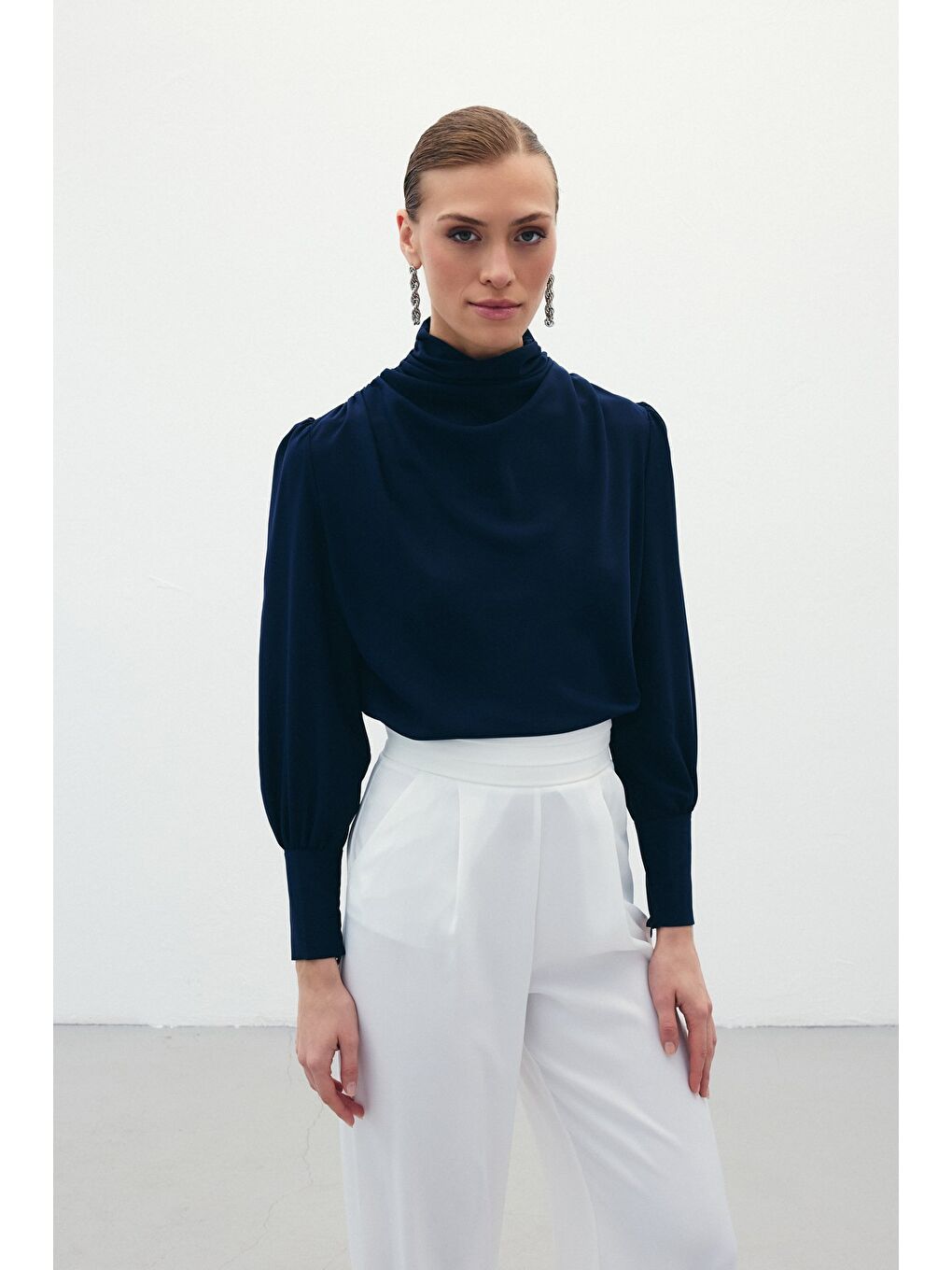 Drape Detaylı Bluz - Lacivert-2