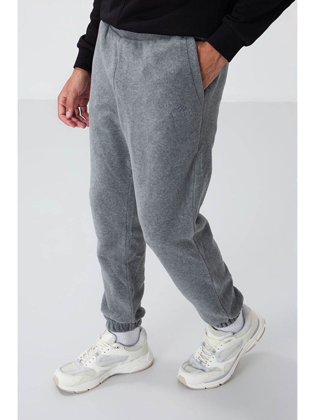 Gri Melanj Gizli Fermuarlı Rahat Form Lastik Paça Polar  Eşofman Alt - 84866-3