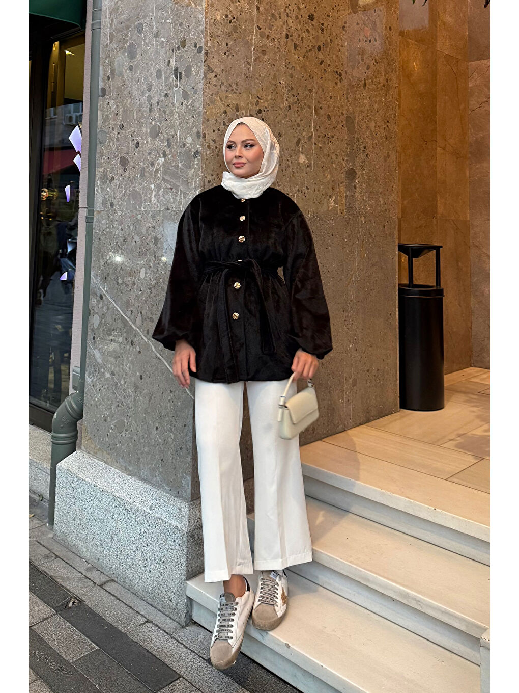 Kadın Beli Lastikli Tüylü Ceket Siyah-1