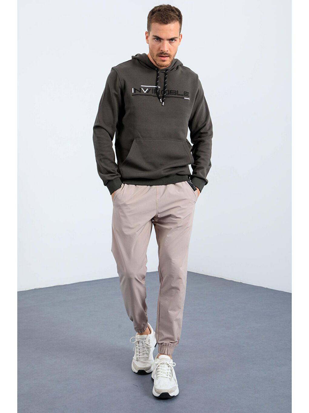 Haki Kanguru Cep Standart Kalıp Kapüşonlu  Erkek Hoodie - 87883-1