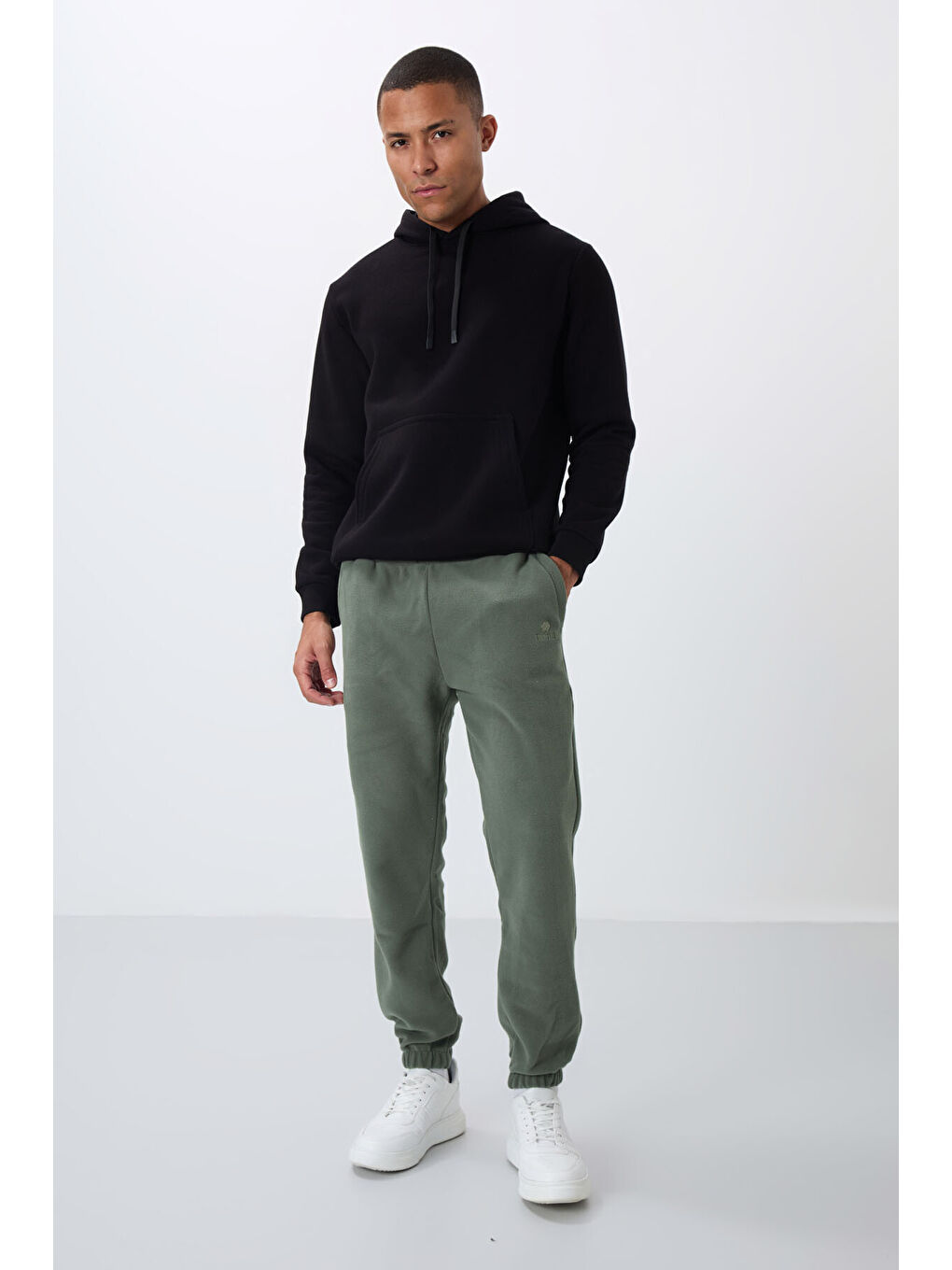 Yeşil Çağla Gizli Fermuarlı Rahat Form Lastik Paça Polar  Eşofman Alt - 84866-1