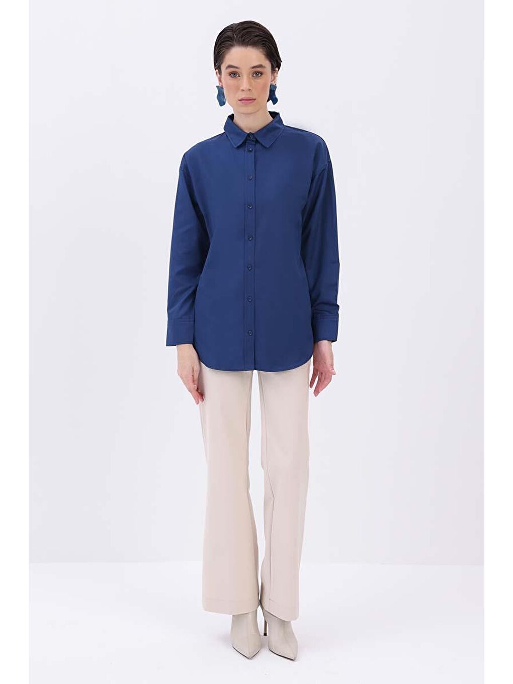 Lacivert Önden Ve Arkadan Düğmeli Gömlek-1