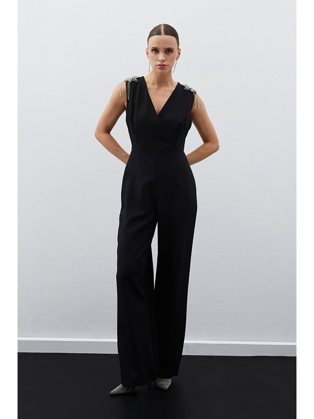 Aksesuar Detaylı Tulum - Siyah-2