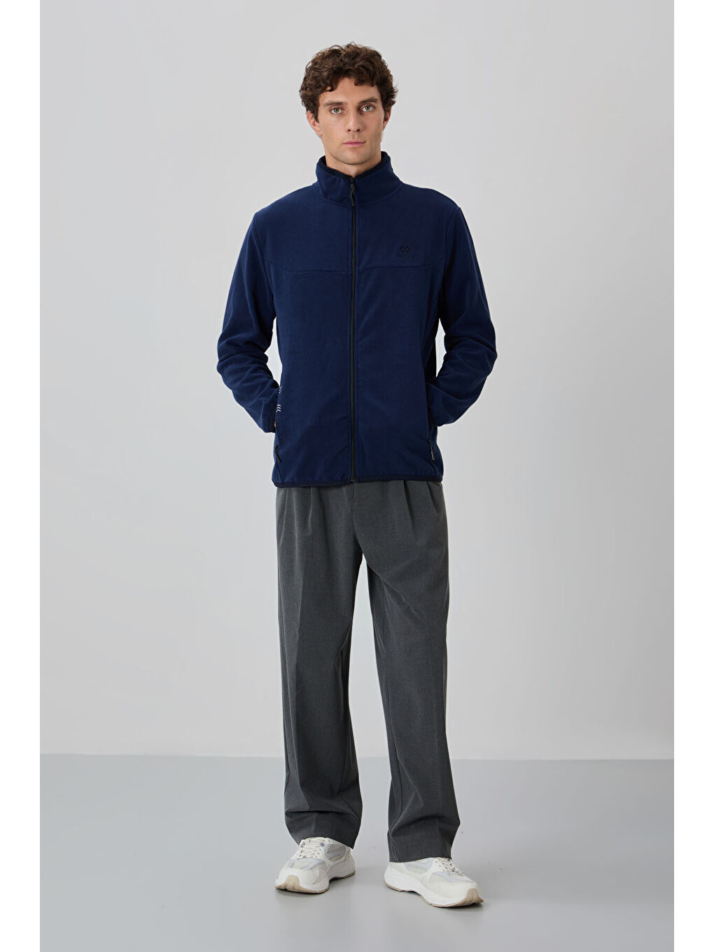 İndigo Yazı Nakışlı Dik Yaka  Standart Kalıp Erkek Fermuarlı Sweatshirt Polar - 87992-3